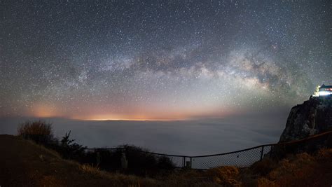 Milky Way And Zodiacal Light Over Mount Emei The Milky Way Flickr