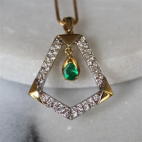 Vintage Pentagon Shaped Emerald And Diamond Pendant 18k Gold Etsy