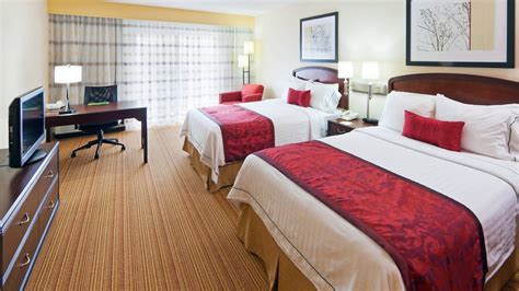 Hotels in Longmont CO | Courtyard Boulder Longmont