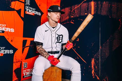 Download Baseball Player Posing Detroit Tigers Wallpaper