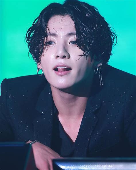 Jungkook Bts Lên Top Trend 54 Quốc Gia Vì Màn Khoe Tóc ướt Sexy