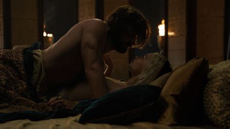 Nude Video Celebs Emilia Clarke Sexy Game Of Thrones S05e07 2015