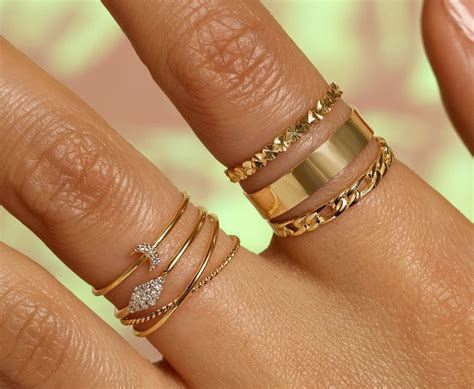 Venta Anillos De Oro Delgados Para Mujer En Stock