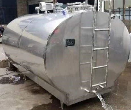 Cow Milk Tank Fresh Milk Tank Dairy Tank Chilling Tank Cow Milk Tank