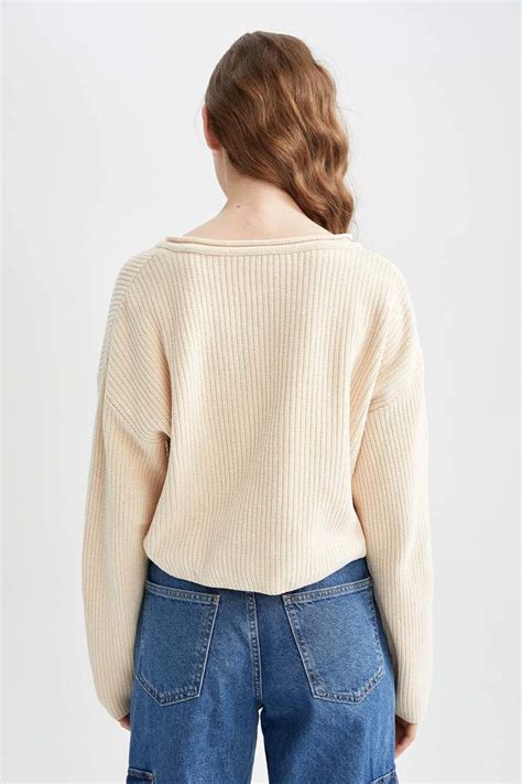 Beige Woman Oversize Fit V Neck Pullover Defacto