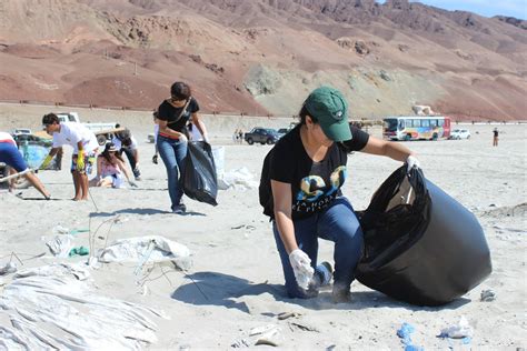 Playas Libres De Basura Gracias A Operativo De Limpieza De La Hora Del