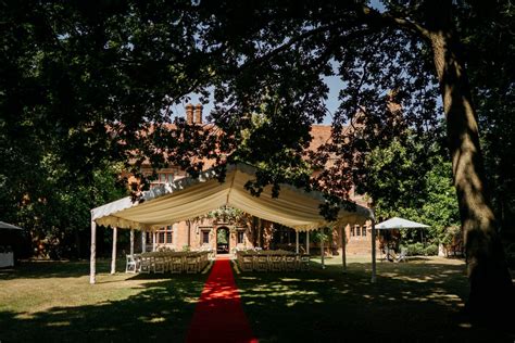 Creeksea Place An Unforgettable Essex Wedding Venue