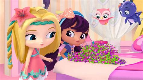 Watch Little Charmers Season 1 Episode 34 Hazel Nuts Charming Cookies Peacock