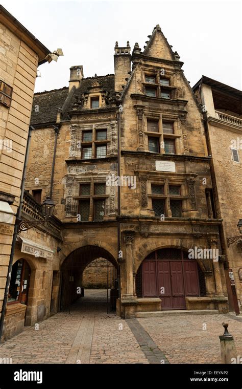 French villages and countryside Stock Photo - Alamy