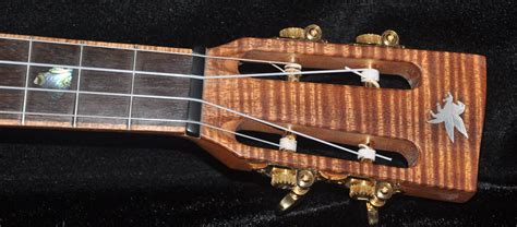 Traditional Tenor Ukulele 10/2020