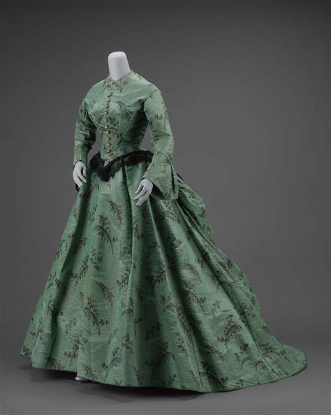 Rate The Dress Green In 1865 The Dreamstress