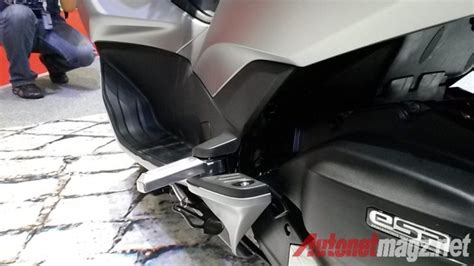 Honda Pcx Foot Step Autonetmagz Review Mobil Dan Motor Baru