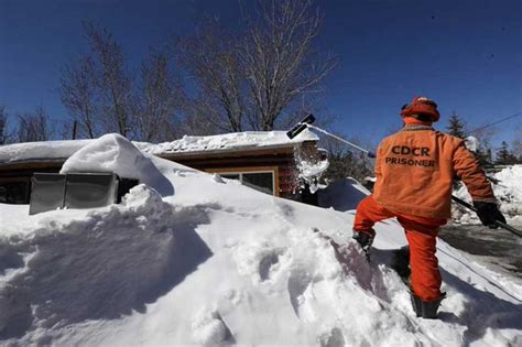 Unos Muertos Dejan Tormentas De Nieve En California Extra Digital