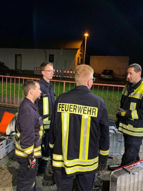 Bung Kameradschaft Der Freiwilligen Feuerwehr Rhens E V