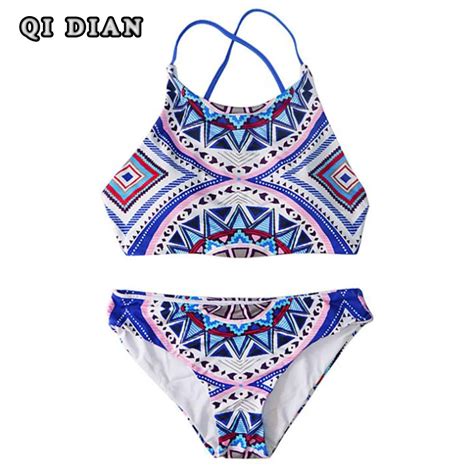 Qi Dian 2017 Womens New High Collar Bikini Suit Geometric Pattern Sexy Beach Swimsuit Brazilian