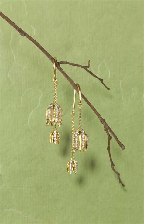 Tanishq Zyra Collection Yellow Gold Lily Drop Earrings