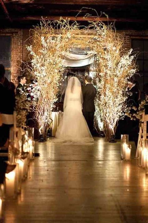 Decoración De Boda En Blanco Y Dorado ¡soñada Queens Wedding Wedding Arch Wedding Night