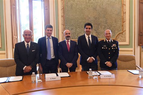 Polizia Luiss Aci E Assosharing Insieme Per La Sicurezza Stradale