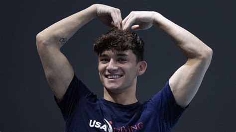 U S Olympic Diver Tyler Downs Uses Tik Tok To Take Fans Behind The Scenes