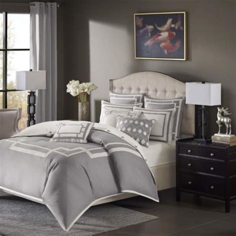 Madison Park Signature Savoy King Comforter Set Unit King Soopers