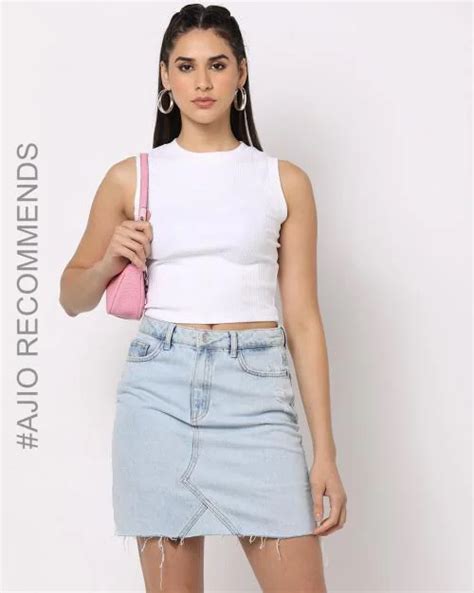 Buy Ribbed Slim Fit Cropped Top Online At Best Prices In India Jiomart