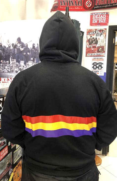 SUDADERA REPUBLICANA 3 RAYAS FRONTAL Y ESPALDA Potencial Hardcore
