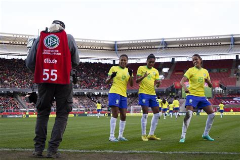 Brasil Conhece Advers Rios Da Copa Ouro De Futebol Feminino Jornal De