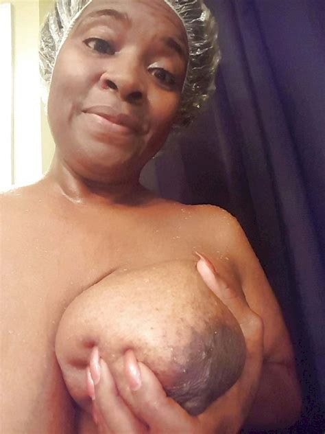 Huge Natural Tits Ebony Milf Hot XXX Photos Free Porn Pics And Best