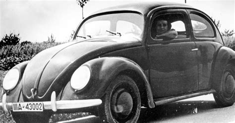 Vw Beetle Production Halted Vw Beetle Goes Extinct As Last One Rolls