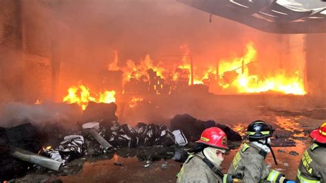 Se Registró Un Fuerte Incendio De Fábrica En Tultitlán Estado De México Infobae