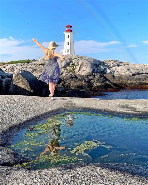 Down East Tours | Peggy's Cove & Lighthouse Tour - Discover Halifax