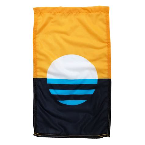 Milwaukee Garden Flag — The People's Flag of Milwaukee