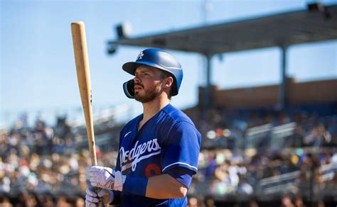 MLB Gavin Lux Pega Batazo Ensordecedor Con Dodgers