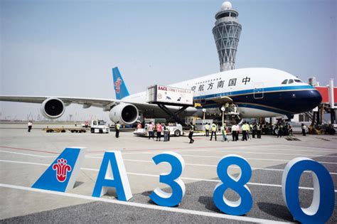 交付最后一架！全球最大客机空客a380客机停产 侨报网