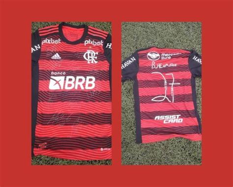 Camisa Do Jogador Bruno Henrique Do Flamengo P Autografada Pelo Elenco