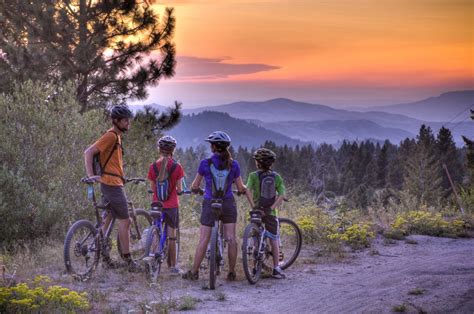 13 Outdoorsy Things To Do In Idaho In The Summer