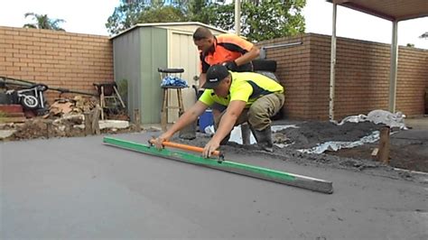 Screeding Concrete Youtube