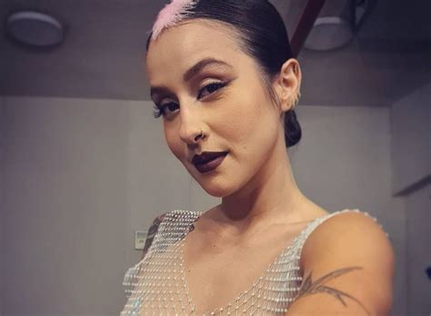 Denise Rosenthal se muestra posando en bikini con su mamá Tecache cl