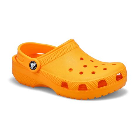 Total 72+ imagen orange crocs - Abzlocal.mx