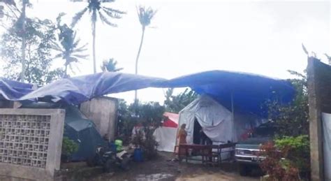 Tenda Pengungsi Korban Gempa Cianjur Porak Poranda Diterjang Angin