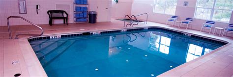 Hotel in Middlebury, VT, With Indoor Pool | Courtyard