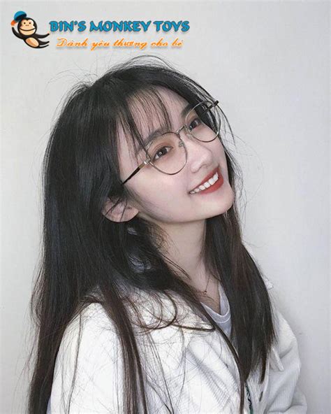 HOT hình ảnh gái xinh tóc dài đeo kính che mặt cực dễ thương
