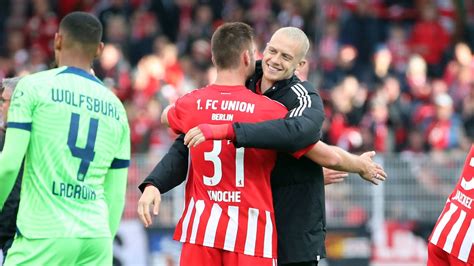 Bundesliga Baumgartl nach Krebserkrankung zurück Union an der Spitze