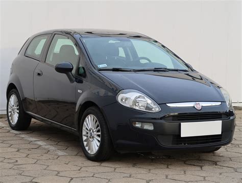 Fiat Punto Evo 1 4 57kW Hatchback Benzin Hatchback Benzin