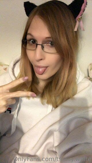 Ms Avywhite Ts Avy White Nude OnlyFans NudoStar TV