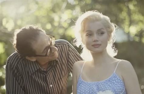 Ana De Armas Felt Haunted By Marilyn Monroe On Blonde