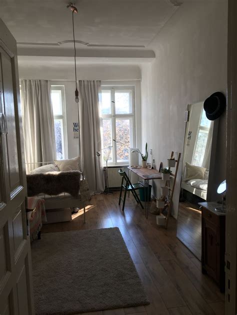 Großes Altbau WG Zimmer Wg zimmer Wg zimmer einrichten ideen Wohnung