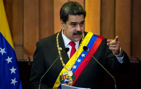 Maduro Pide A Sus Ministros Poner Sus Cargos A La Orden Para Una