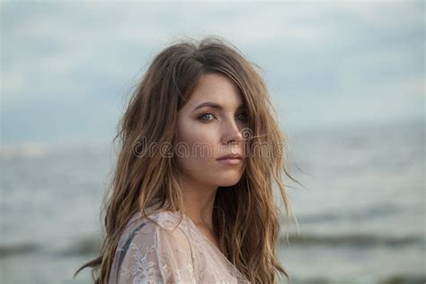 Outside Portrait Of Brunette Woman 30 S Years Old Resting Outdoors Stock Image Image Of Person