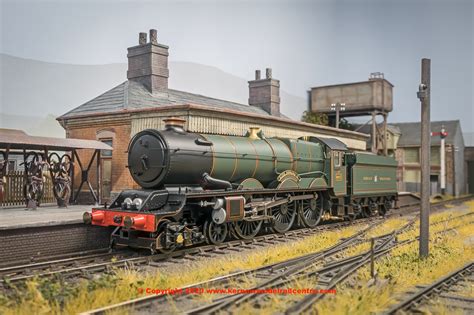 R3534 Hornby King Class Steam Locomotive Number 6023